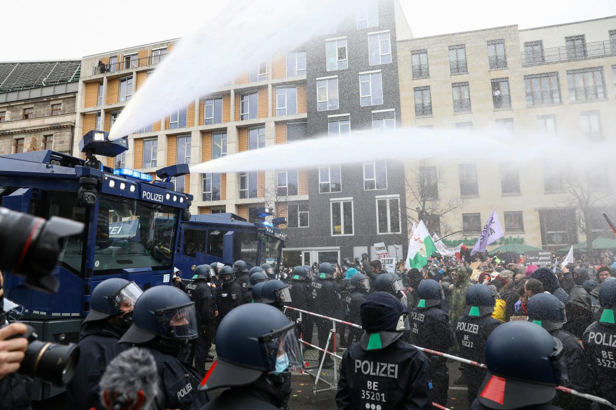 митинг в германии