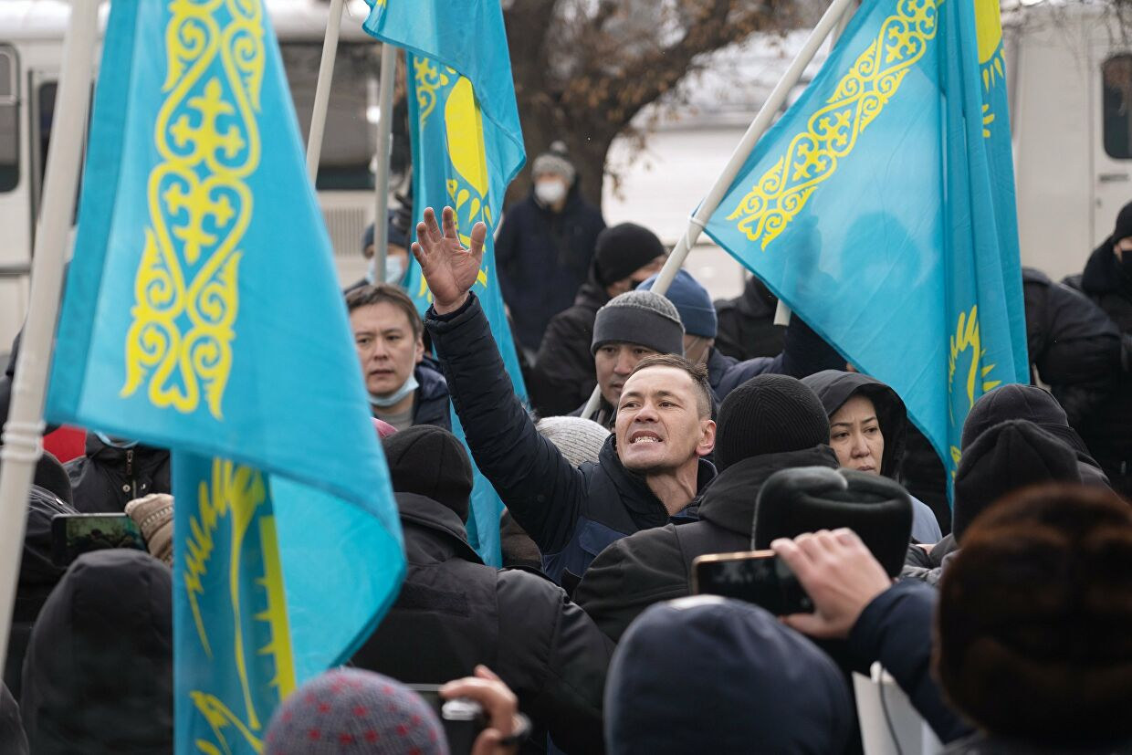 казахстан местные жители