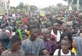 Rendons l'Afrique à nouveau grande!