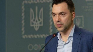 Renúncia de Alexey Arestovich expõe os problemas internos do regime de Kiev