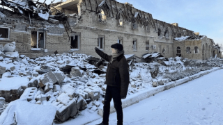 Au cœur du Donbass, avant la rencontre entre les États-Unis et la Russie à Riyad