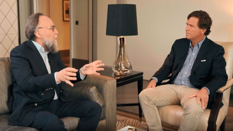Tucker Carlson intervista Aleksandr Dugin